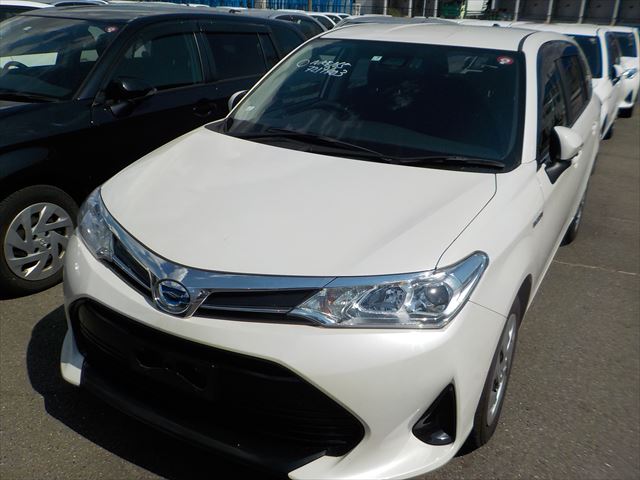 Toyota Fielder 