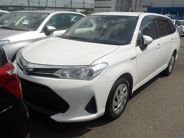 Toyota Fielder